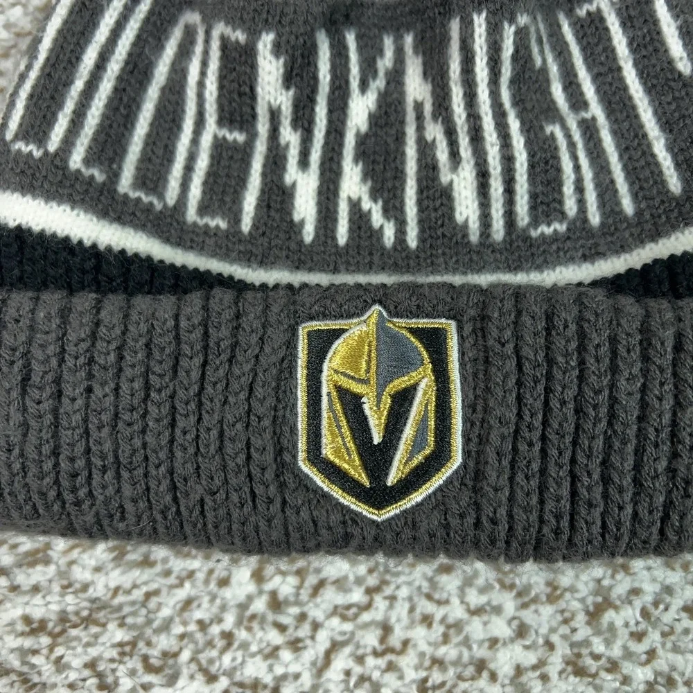 Vegas Golden Knights Hat Beanie Mens One Size Gray Black NHL Hockey Pom Cuffed